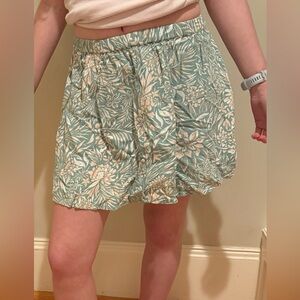 ROXY Women’s Green Floral Elastic Skirt Size XS (Extra Small)
